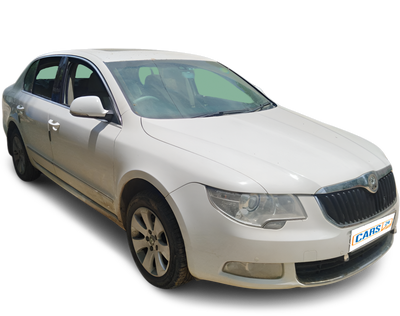 Skoda Superb-img